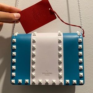 NWT Valentino Blue Free Rockstud Miny Crossbody
